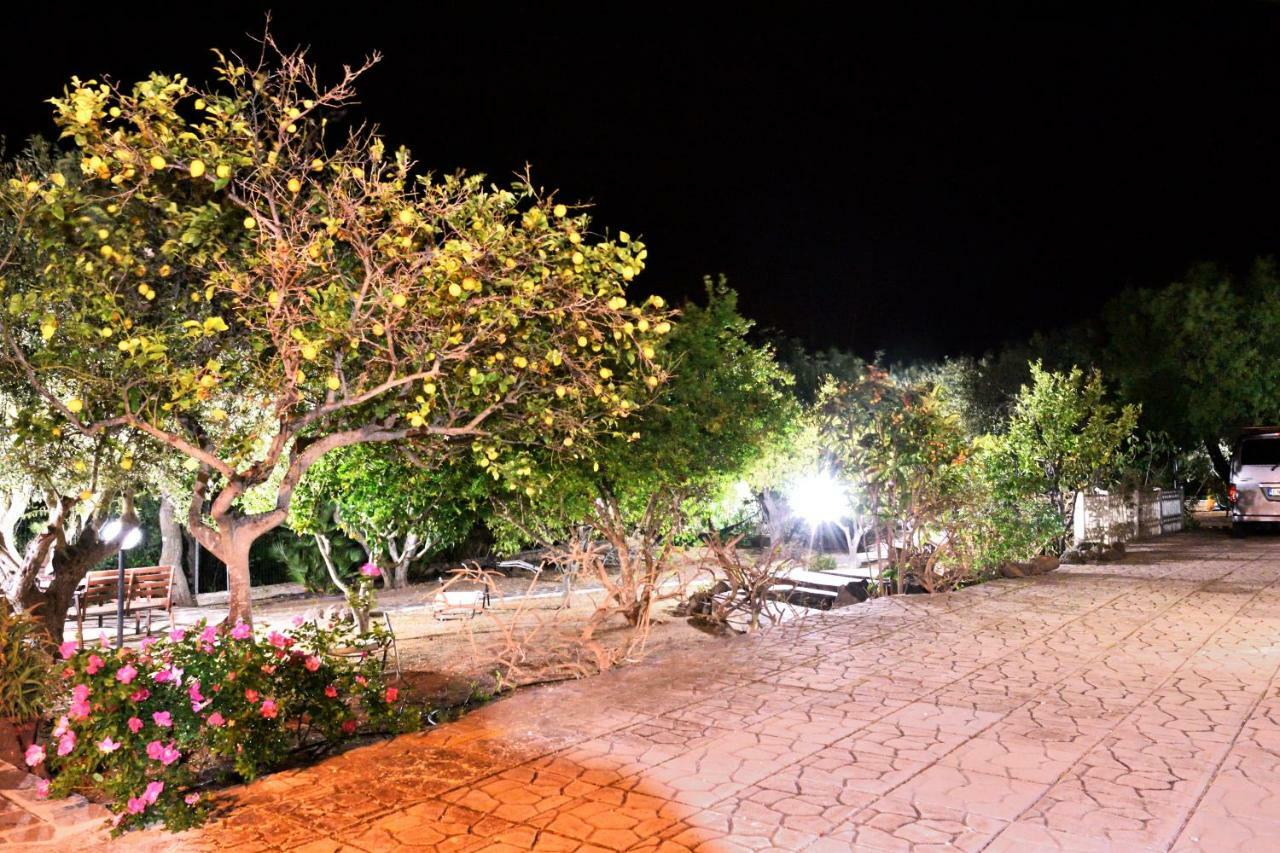 Villa Arancio كالا ليبيروتو المظهر الخارجي الصورة