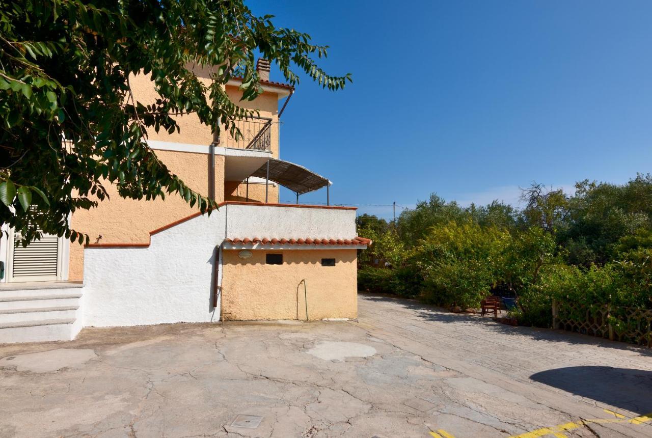 Villa Arancio كالا ليبيروتو المظهر الخارجي الصورة